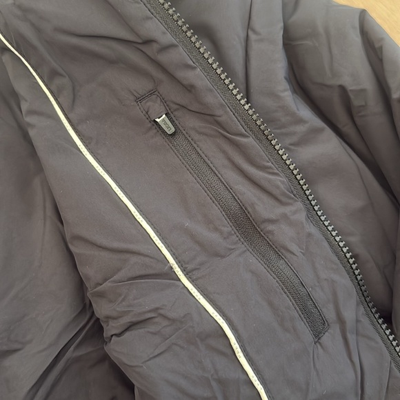 Vuori Jacket - Picture 6 of 9